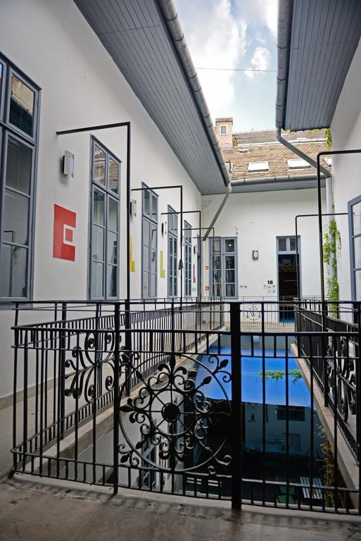 Lol Boutique Hostel City Center ブダペスト エクステリア 写真