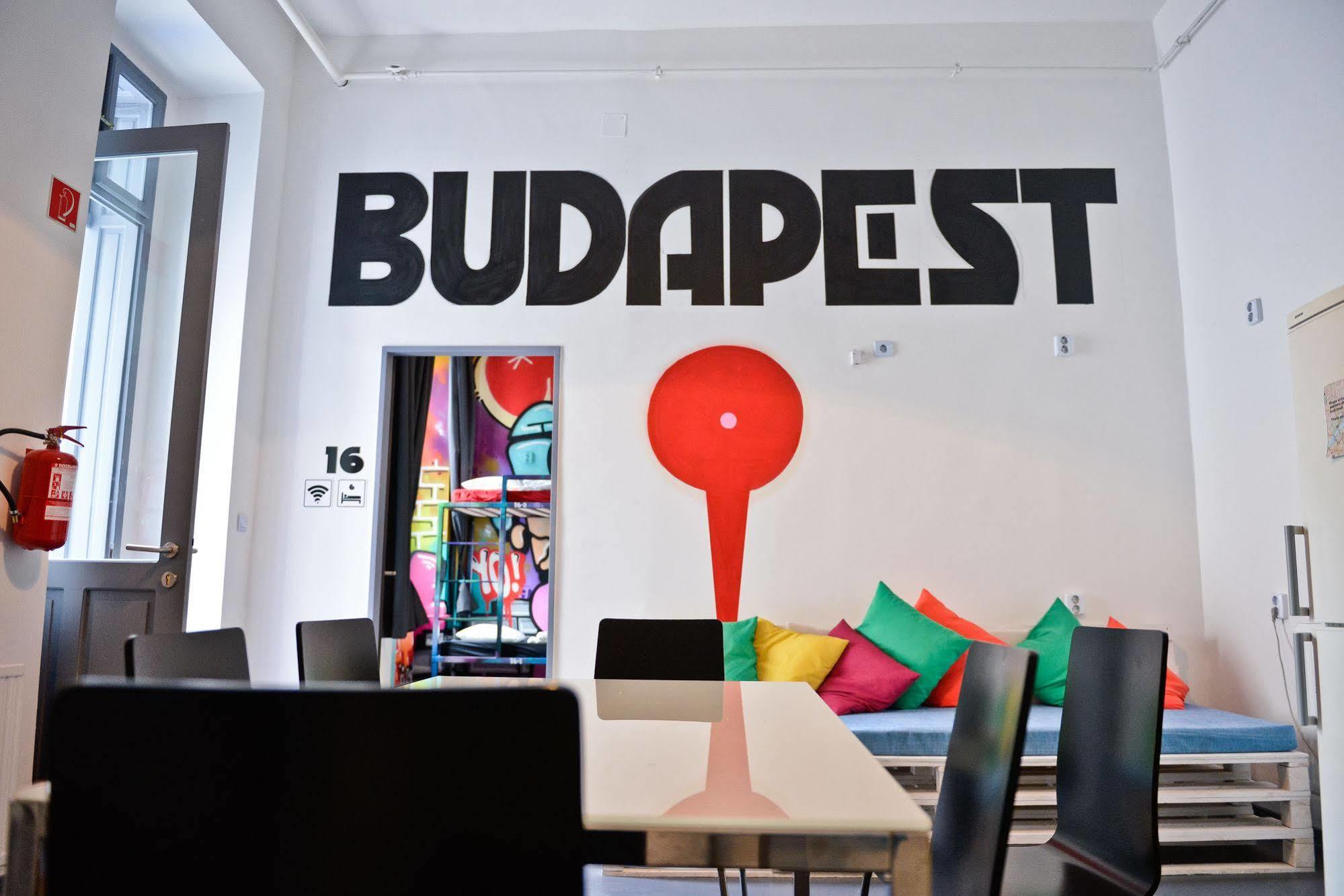 Lol Boutique Hostel City Center ブダペスト エクステリア 写真