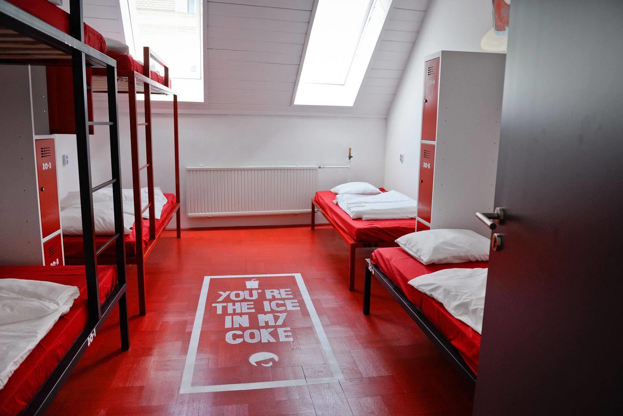 Lol Boutique Hostel City Center ブダペスト エクステリア 写真